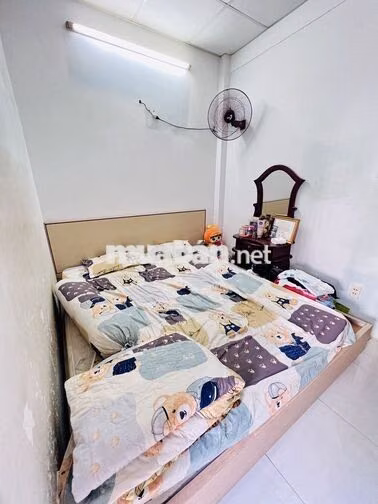 EM CHÍNH CHỦ BÁN NHÀ CHỈ 3 TỶ 2 CÒN THƯƠNG LƯỢNG VỚI KHÁCH THIỆN CHÍ