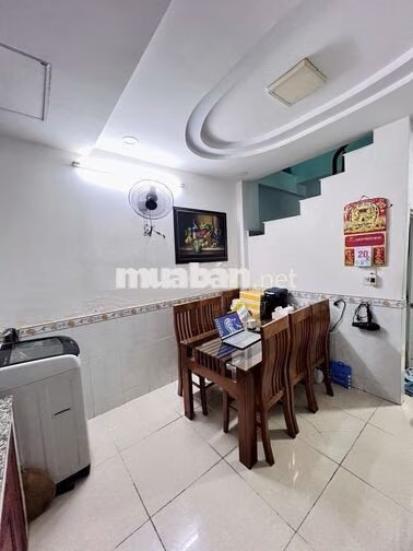 EM CHÍNH CHỦ BÁN NHÀ CHỈ 3 TỶ 2 CÒN THƯƠNG LƯỢNG VỚI KHÁCH THIỆN CHÍ
