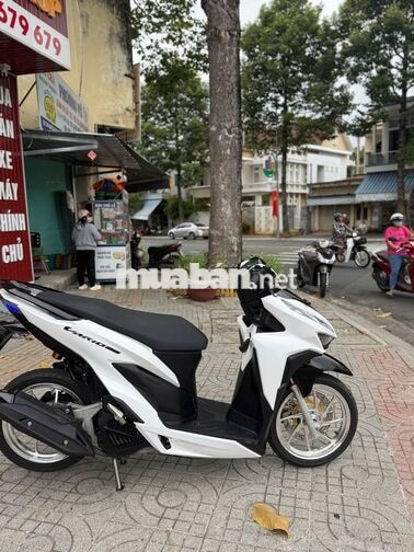 Honda Vario 150 Trắng đen Xe tay ga