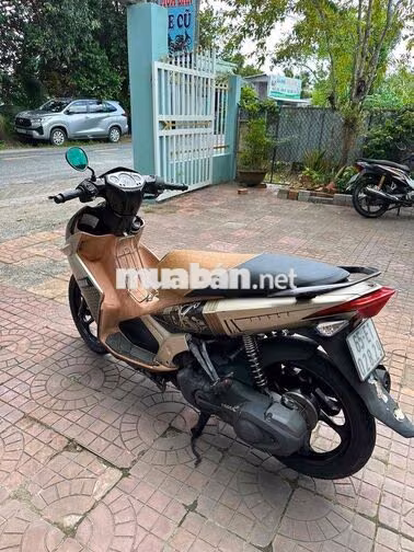 Yamaha Novou 4