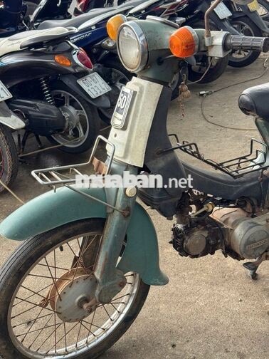 Honda Cub 81 Xanh Cổ điển