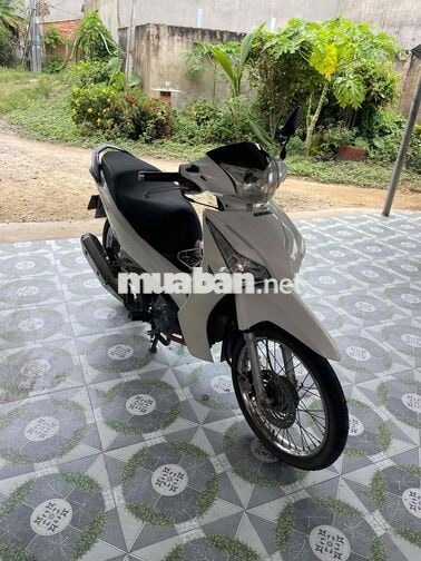 Honda Future 125 Trắng Xe số