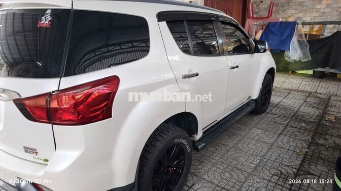 Isuzu Mu-X 2016 Trắng Thái Lan