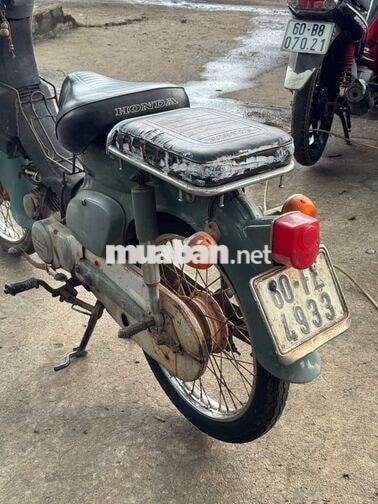 Honda Cub 81 Xanh Cổ điển