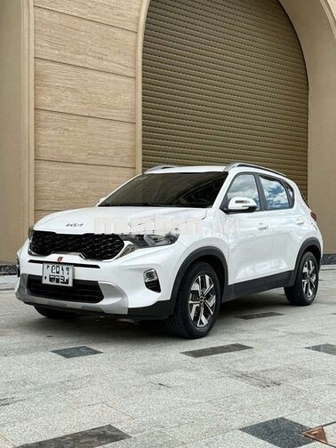 KIA Sonet Deluxe 2022 Trắng