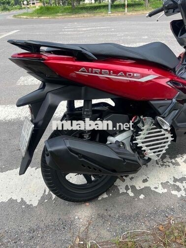 Honda Air Blade 125 4 val keng zin bán trả góp