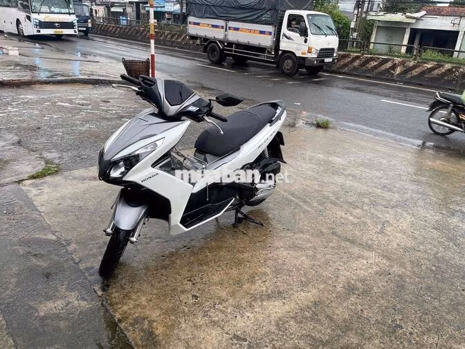 Honda Air Blade 2015 Trắng Bạc