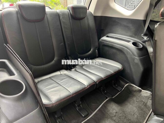 Kia Carens 1.6 Xăng Số sàn 7 chỗ Vàng Ánh Kim
