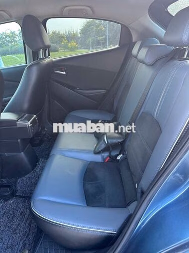 Mazda Mazda 2 Sport Xanh 5 chỗ