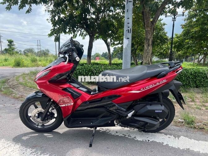 Honda Air Blade 125 4 val keng zin bán trả góp