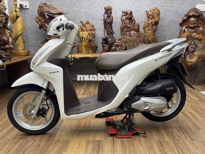 Honda Vision 2018 chính chủ xe đẹp, máy móc bao êm