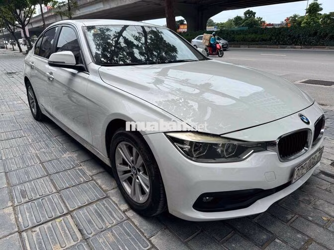 BMW 3 Series 2015 320i - 77000 km siêu mới