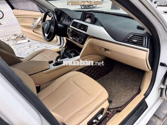 BMW 3 Series 2015 320i - 77000 km siêu mới