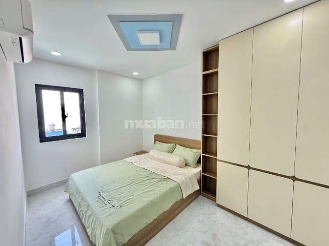 Chính chủ bán nhà Quang trung 4 phòng ngủ (có phòng ở tầng trệt)