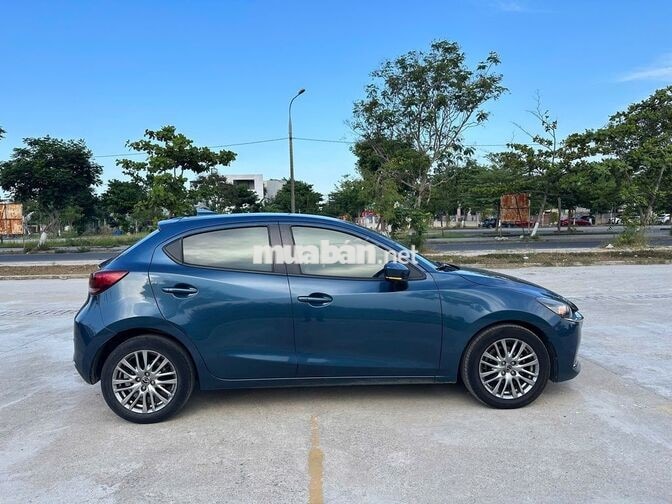 Mazda Mazda 2 Sport Xanh 5 chỗ