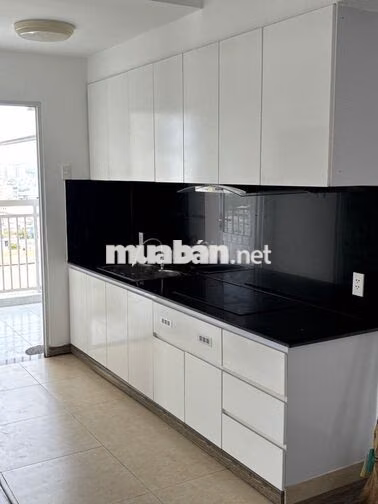 Cho thuê căn hộ chung cư 590 CMT8, Quận 3, 76m2, 2PN, 10tr