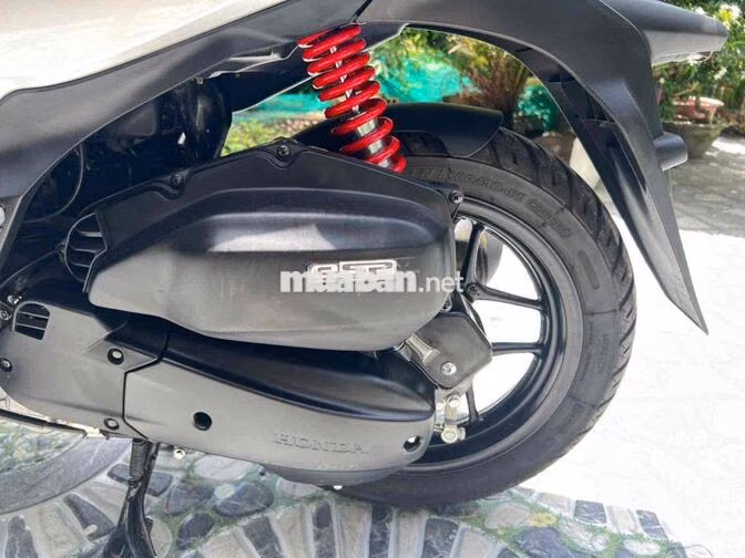 Honda SH Mode 2018 Bạc, Đen