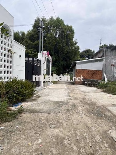 CHÍNH CHỦ GỬI BÁN 128,2m2 ĐẤT TRUNG TÂM LONG HẢI  GIÁ 2.2TY