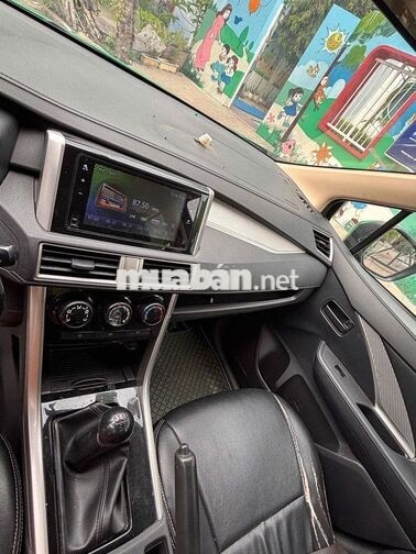 Mitsubishi Xpander 2023 Số sàn Xanh lá