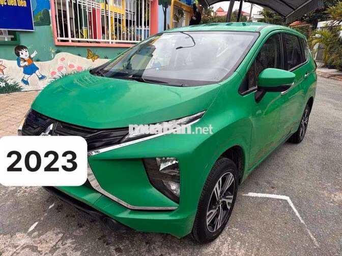 Mitsubishi Xpander 2023 Số sàn Xanh lá