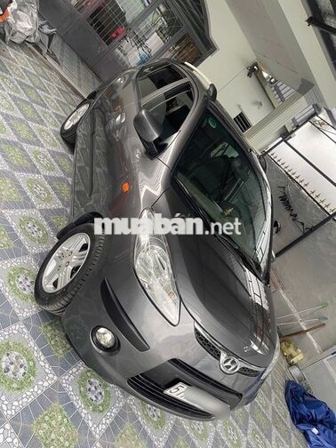 Hyundai i10 Số tự động 5 chỗ Nhập Ấn Độ còn tốt