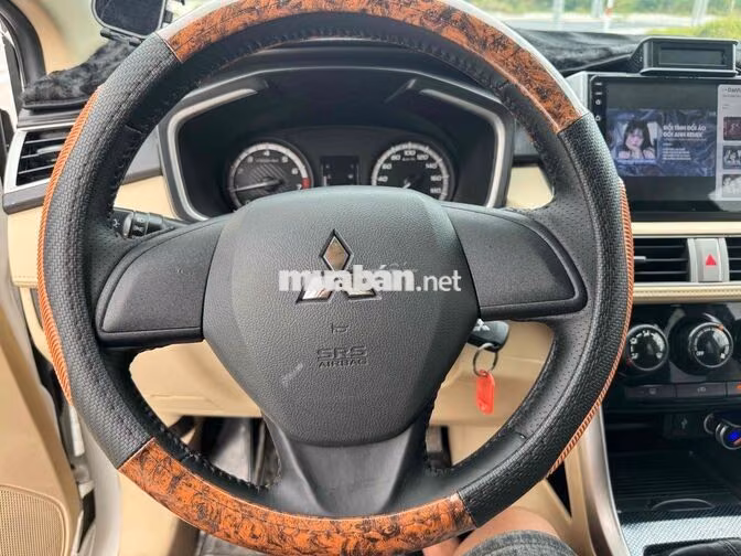 Mitsubishi Xpander 2019 Trắng Số sàn