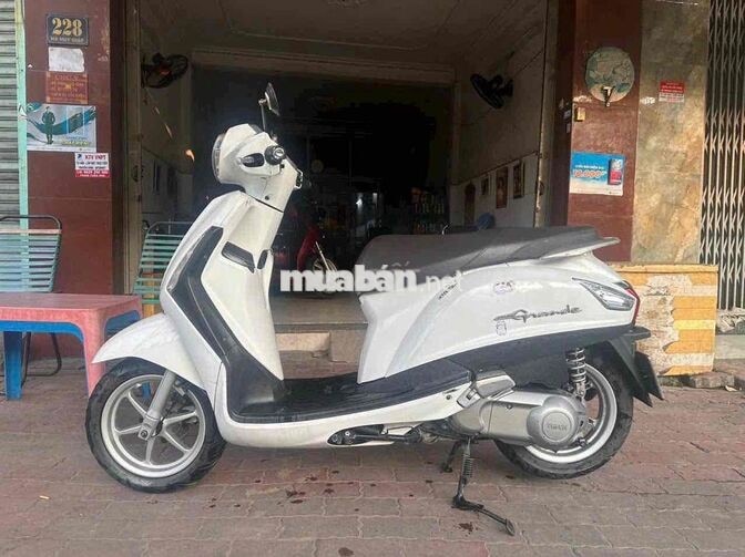 Yamaha Grande 2015 Trắng Việt Nam