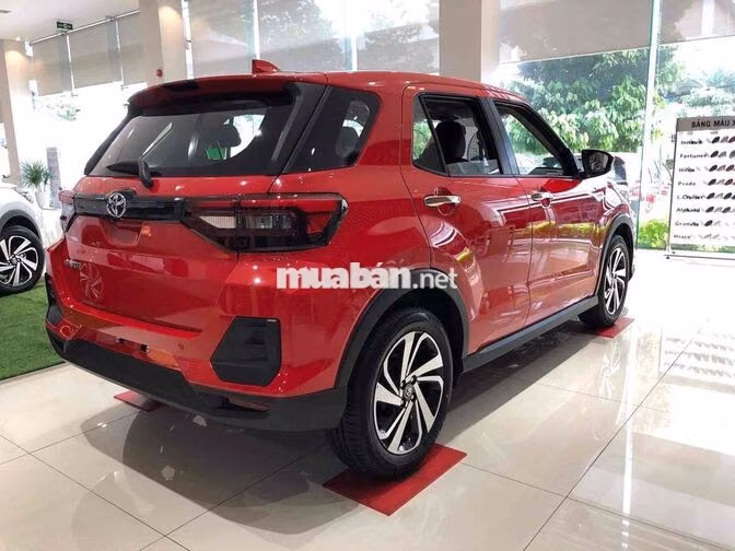 Toyota Raize 2024 Đỏ 9.000 km