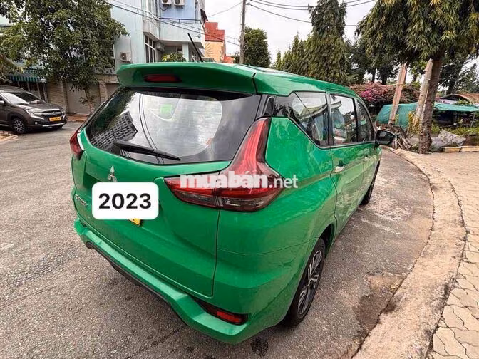 Mitsubishi Xpander 2023 Số sàn Xanh lá