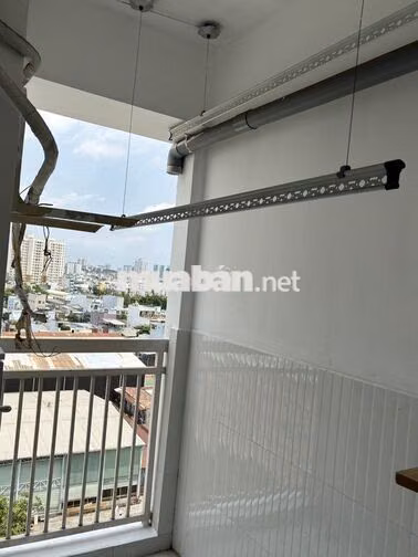 Cho thuê căn hộ chung cư 590 CMT8, Quận 3, 76m2, 2PN, 10tr