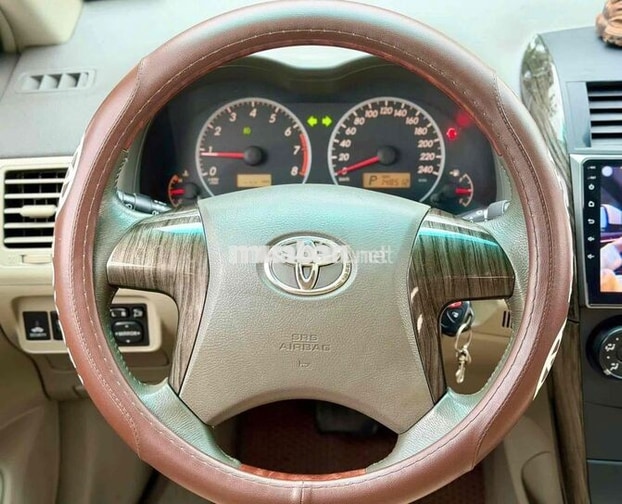 Toyota Altis Tự động màu Đen