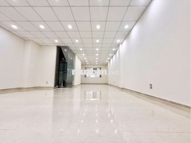 Cho Thuê Văn Phòng 204m² Trệt + Lầu 1 Giá Chỉ 21 Triệu - Vạn Phúc City