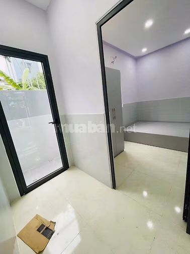 bán nhà sổ hồng riêng gần chợ Bà Điểm 5x15m