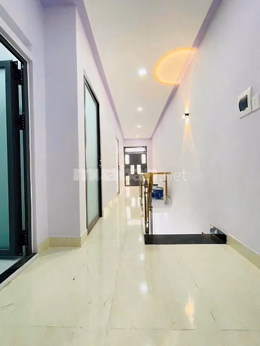 bán nhà sổ hồng riêng gần chợ Bà Điểm 5x15m