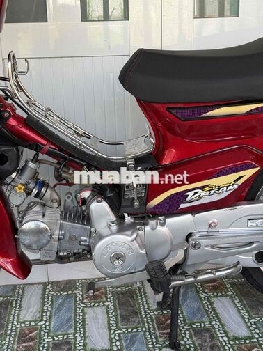 Honda Dream Đỏ Xe số
