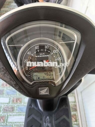 Honda Vision 2026 Trắng, Đen 460 km