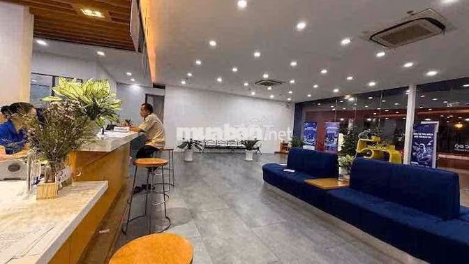 Cho thuê nhà Nguyên căn Trần Quý Cáp Bình thạnh-DT: 12x60m- Giá: