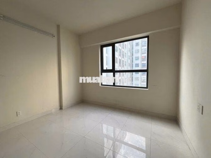 Chính chủ gửi bán Green River Dt65m2/2Pn 2WC giá 2ty820 view sông Q8