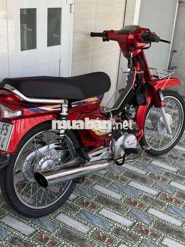 Honda Dream Đỏ Xe số