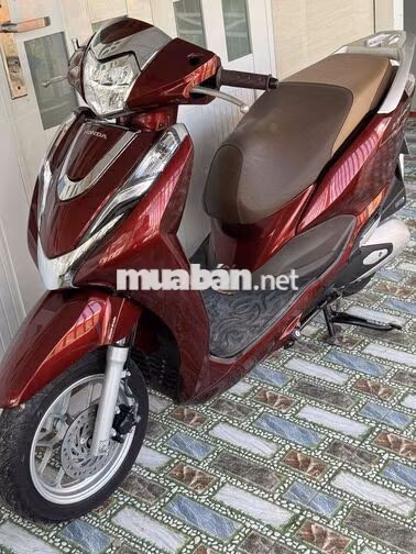 Honda Lead 2025 CBS 8000 km Đỏ