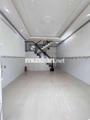 Nhà lầu 2 phòng mới hẻm 388 Nguyễn Văn Cừ
