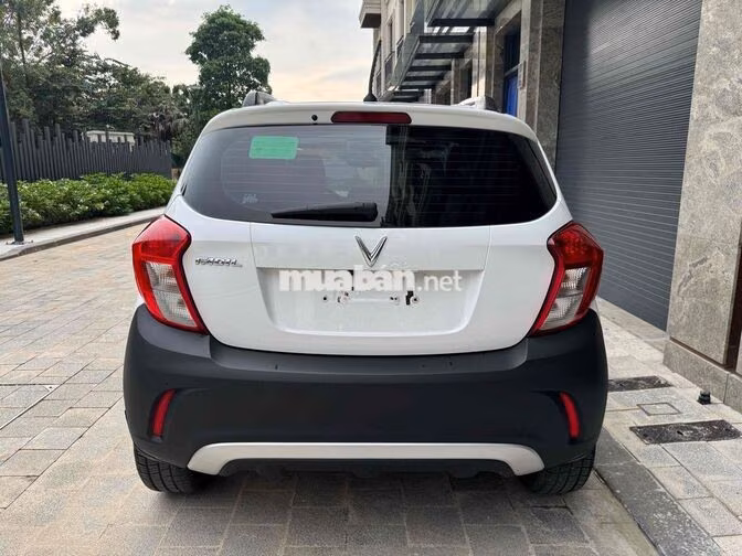 Fadil 2022 Plus Trắng 60000 km full hãng