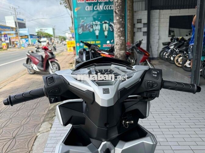 Honda Click Thái 2016 Bạc poscher
