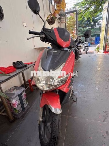 Honda Air Blade  màu Đỏ
