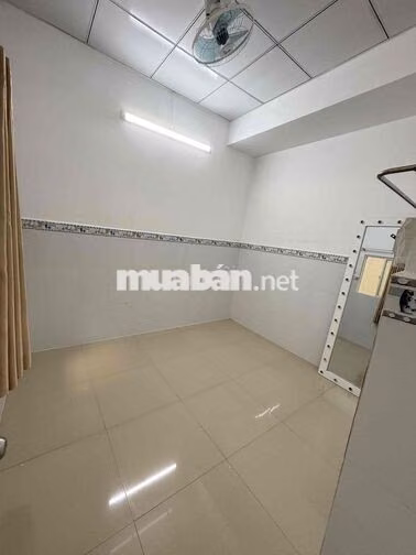 Nhà lầu 2 phòng mới hẻm 388 Nguyễn Văn Cừ