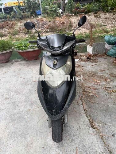 Xe tay ga Atiala màu Đen
