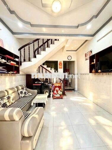 BÁN NHÀ DT 4x14M - 2 TẦNG,3P - TRƯƠNG THỊ HOA Q12, GIÁ : 4,5 TỶ 