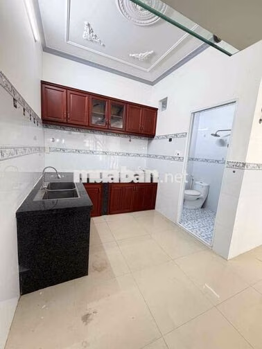 Nhà lầu 2 phòng mới hẻm 388 Nguyễn Văn Cừ