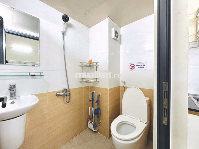 CĂN HỘ 2 PHÒNG NGỦ - 1 PHÒNG KHÁCH - FREE XE - GẦN ĐH CÔNG NGHIỆP