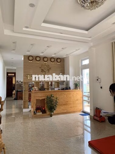 KHÁCH SẠN TRUNG TÂM ĐÀ LẠT, 252m2, 24 PHÒNG (CHÍNH CHỦ)